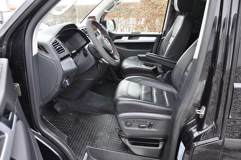 Gebraucht VW Multivan 204 PS (150 kW) 2016 Schwarz Van