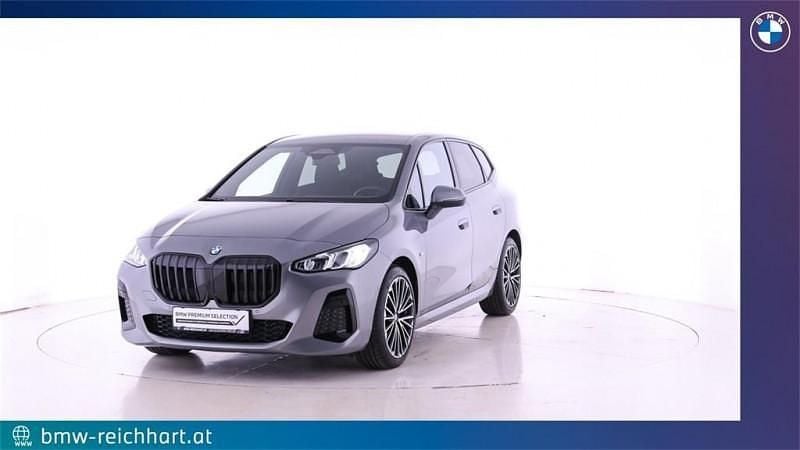 Skyscraper grau Gebraucht 2023 BMW 218 Active Tourer Efficient Dynamics Van / Kleinbus | € 33.890 (Fairer Preis) - Bild 1/4
