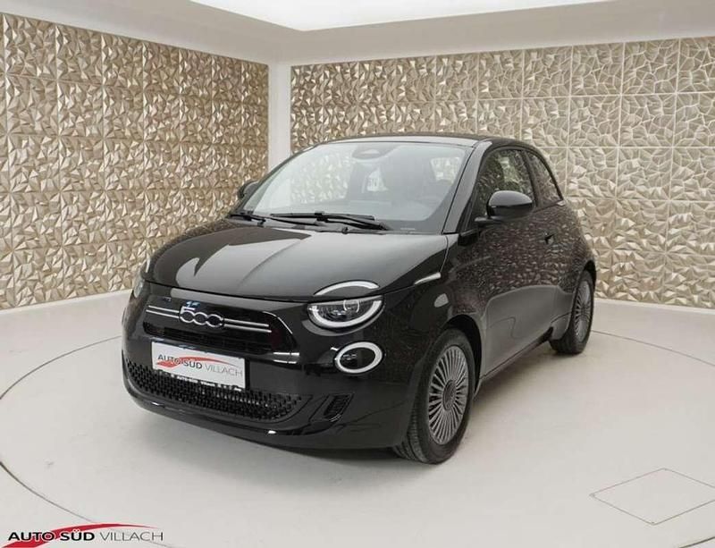 Neu Fiat 500 65 PS (47 kW) 2025 Schwarz Limousine