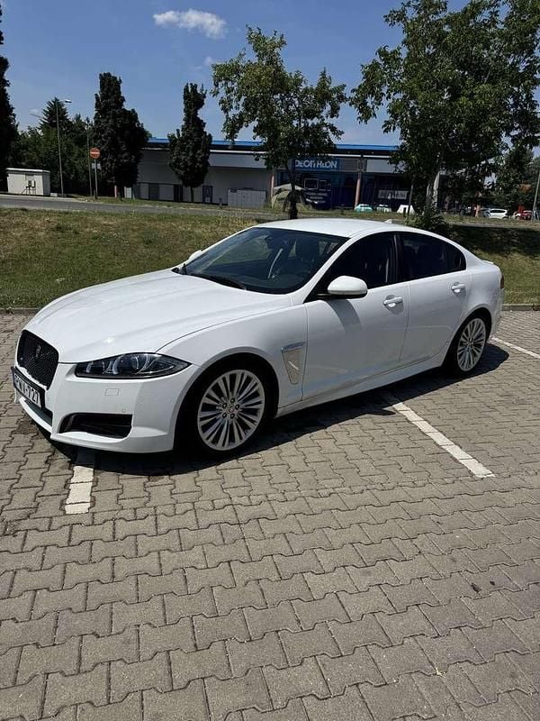 Gebraucht Jaguar XF 200 PS (147 kW) 2015 Limousine