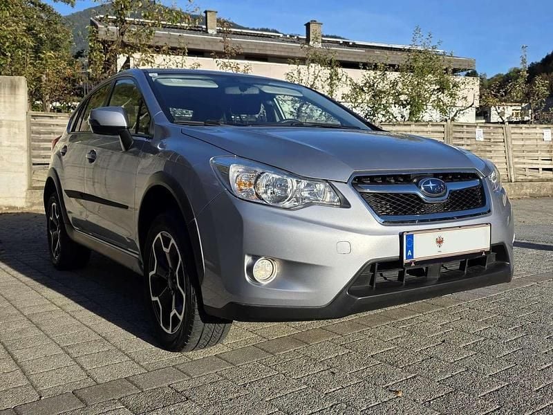Silber Gebraucht 2014 Subaru XV Comfort SUV | € 18.500 - Bild 1/4