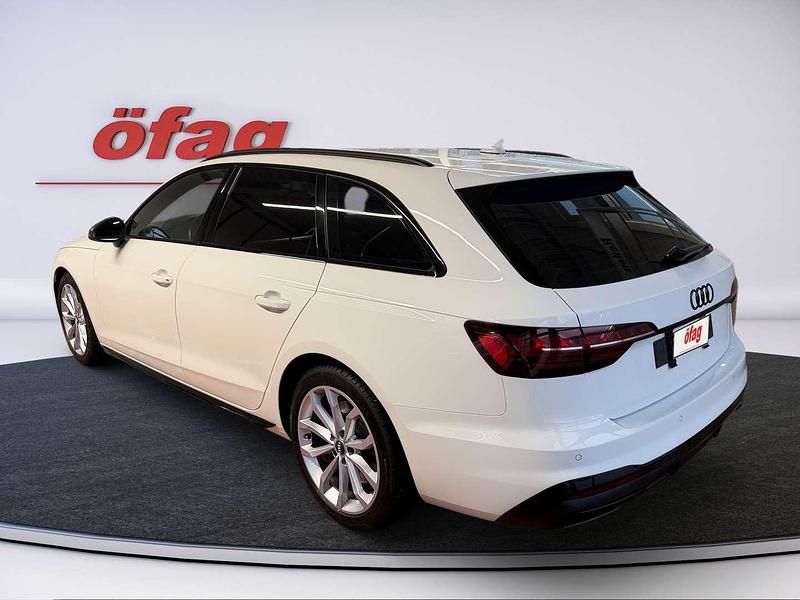 Gebraucht Audi A4 S-Line 231 PS (169 kW) 2020 Silber Kombi