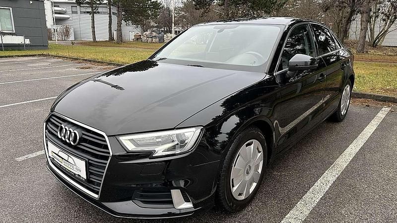 Schwarz Gebraucht 2016 Audi A3 Limousine | € 15.480 (Fairer Preis) - Bild 1/4