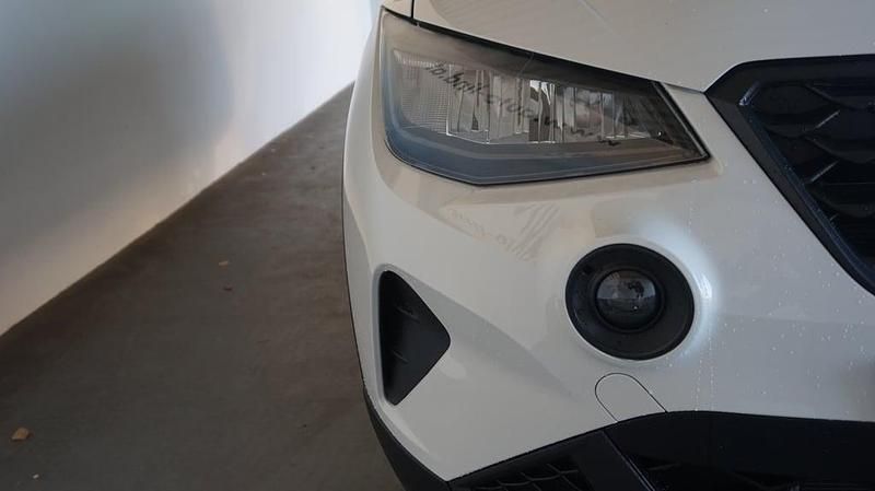 Neu Seat Arona Reference 95 PS (69 kW) 2025 Weiss  normal SUV