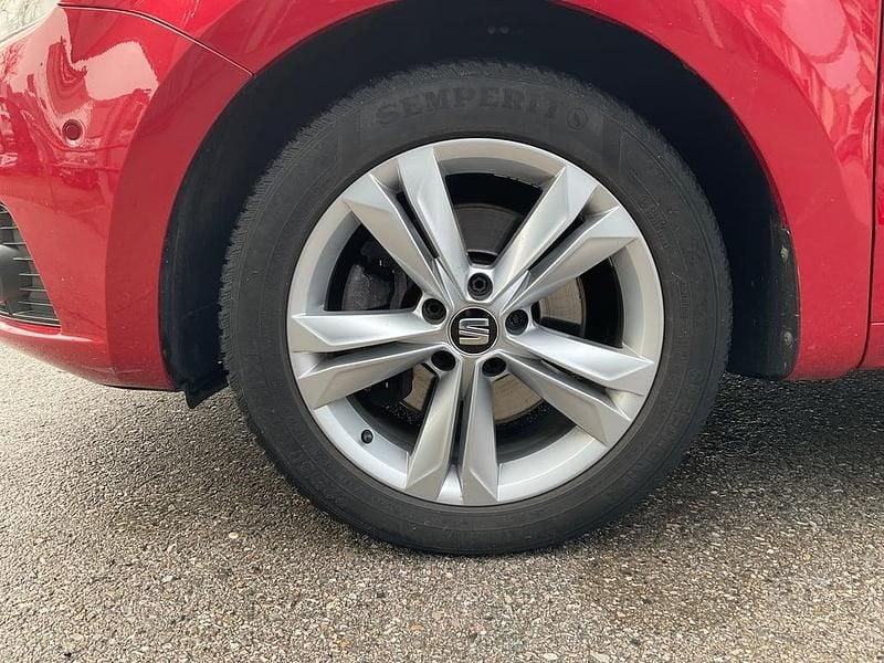 Gebraucht Seat Alhambra 4Drive 177 PS (130 kW) 2020 Dunkelrot  metallic Van / Kleinbus