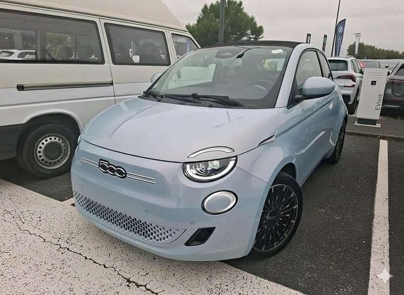 Blau Gebraucht 2021 Fiat 500e Icon Cabrio | € 21.490 (Fairer Preis) - Bild 1/4