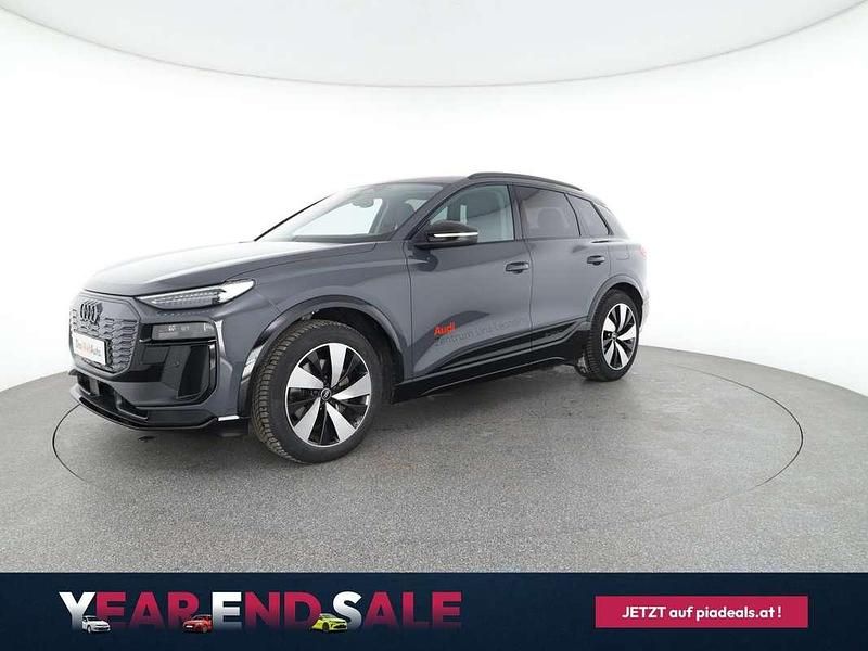 Gebraucht Audi Q6 e-tron Performance 225 kW (306 PS) 2025 Hellgrau  metallic SUV
