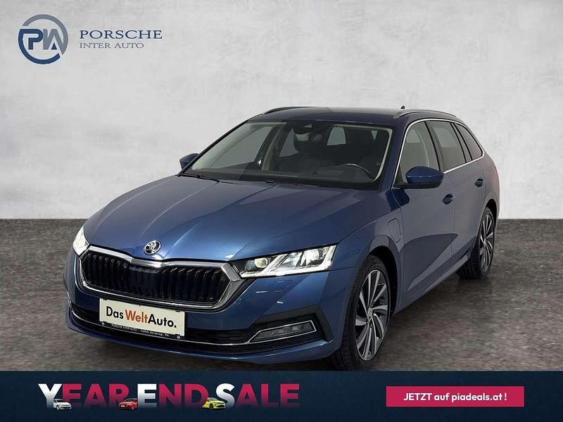 Blau Gebraucht 2021 Skoda Octavia Kombi | € 27.900 (Teuer) - Bild 1/4