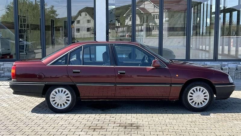 Gebraucht Opel Omega 116 PS (85 kW) 1990 Limousine
