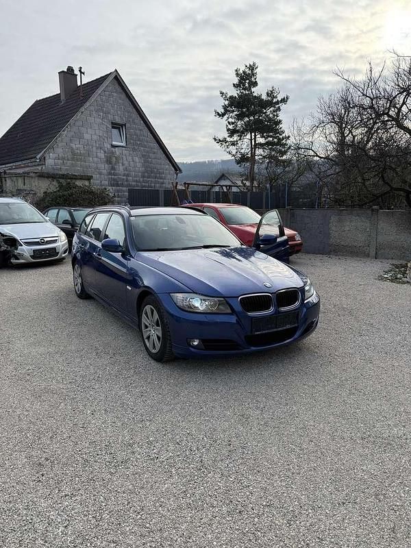 Gebraucht BMW 318 143 PS (105 kW) 2010 Kombi