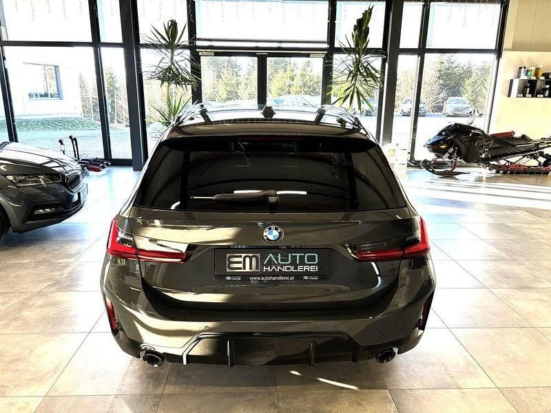 Gebraucht BMW 320 M Sport 190 PS (139 kW) 2024 Grau Kombi