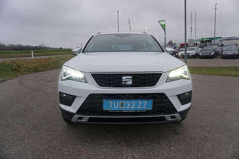 Weiß Gebraucht 2016 Seat Ateca XCELLENCE SUV | € 14.800 (Superpreis) - Bild 1/4