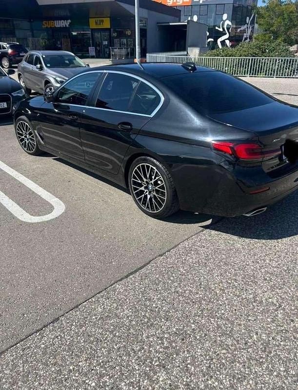 Gebraucht BMW 530 M Sport 184 PS (135 kW) 2021 Limousine