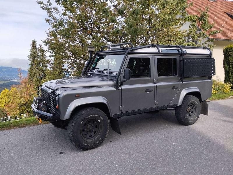 Grau Gebraucht 2008 Land Rover Defender S SUV | € 45.000 (Fairer Preis) - Bild 1/4