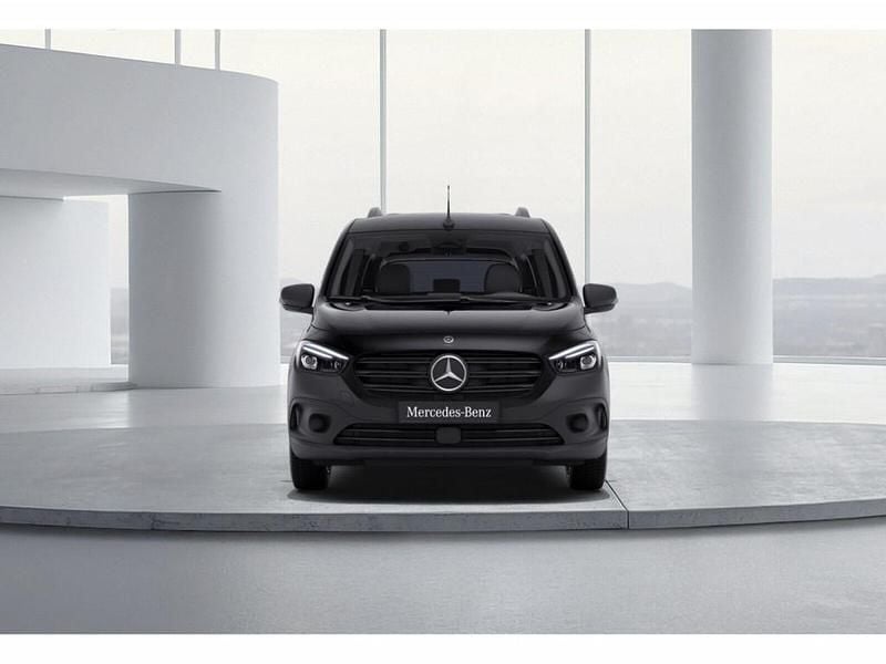 Gebraucht Mercedes eCitan 89 kW (122 PS) 2024 Schwarz Kombi
