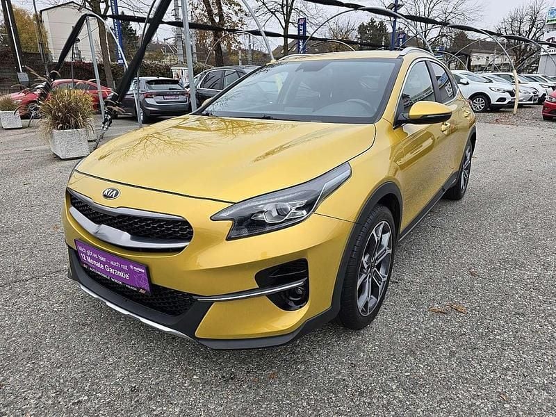 Gelb Gebraucht 2020 Kia XCeed Gold SUV | € 16.990 - Bild 1/4