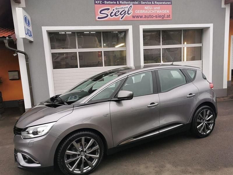 Grau Gebraucht 2017 Renault Scénic IV Van / Kleinbus | € 9.999 (Superpreis) - Bild 1/4