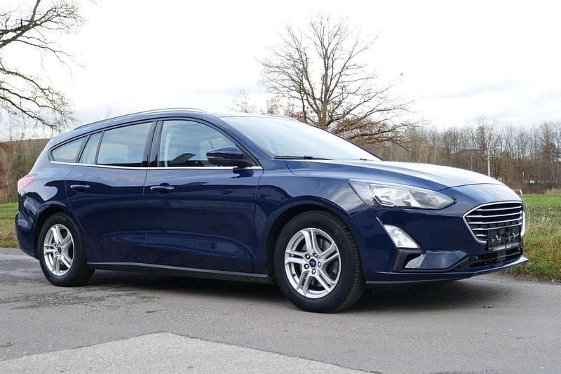 Blau Gebraucht 2019 Ford Focus Cool & Connect Kombi | € 11.990 (Fairer Preis) - Bild 1/4