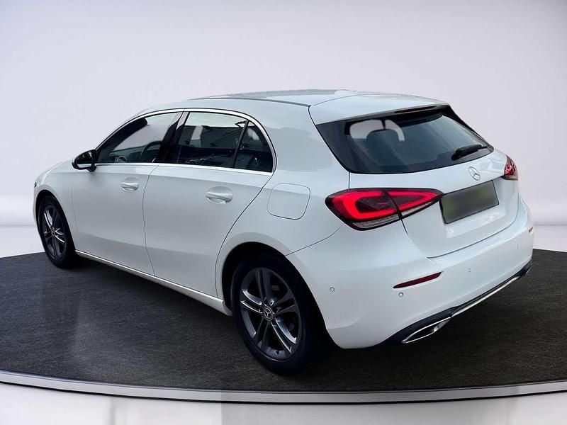 Gebraucht Mercedes A200 163 PS (119 kW) 2020 Weiß Limousine