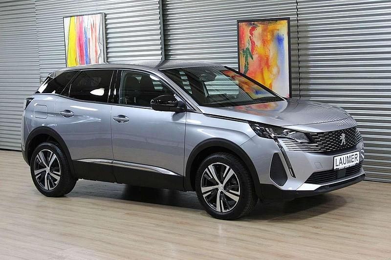 Gebraucht Peugeot 3008 Allure 136 PS (100 kW) 2024 Grau SUV