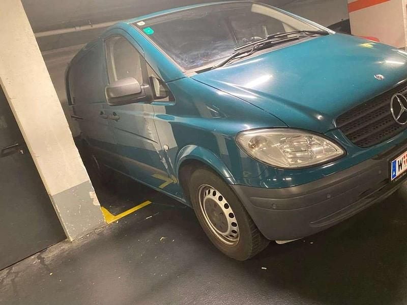 Gebraucht Mercedes Vito 116 PS (85 kW) 2010 Grün Van