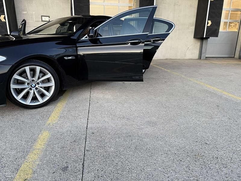 Gebraucht BMW 530 258 PS (189 kW) 2013 Limousine