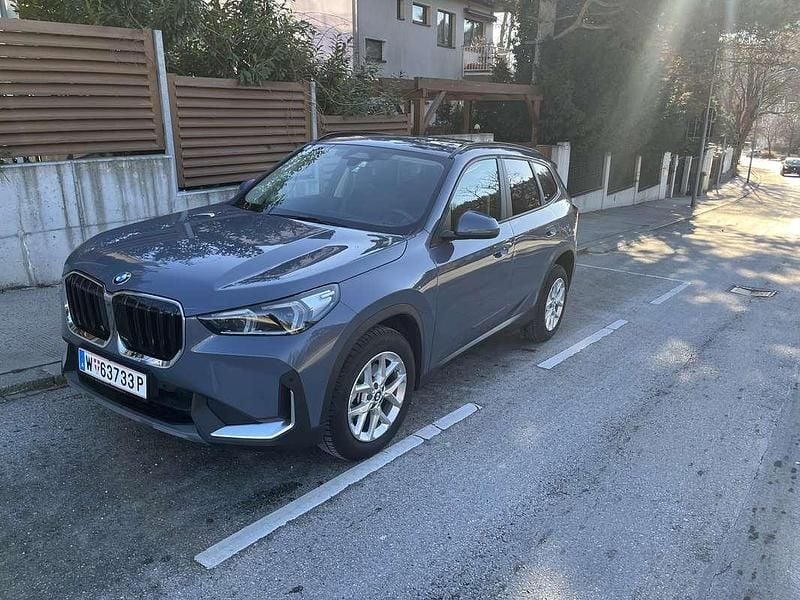 Gebraucht BMW X1 136 PS (100 kW) 2024 Grau SUV