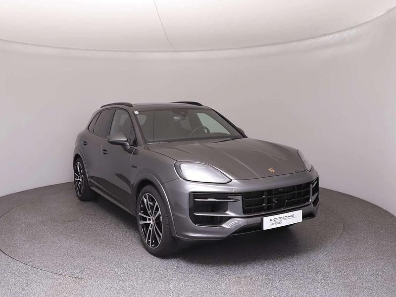 Gebraucht Porsche Cayenne S E-Hybrid 519 PS (381 kW) 2025 Mittelgrau  metallic SUV