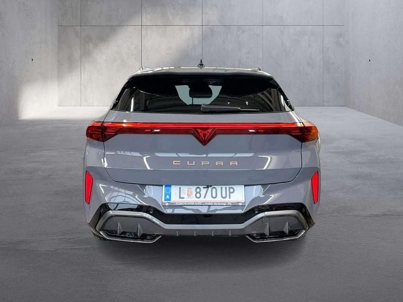 Neu Cupra Terramar VZ 265 PS (194 kW) 2025 Hellgrau  normal SUV