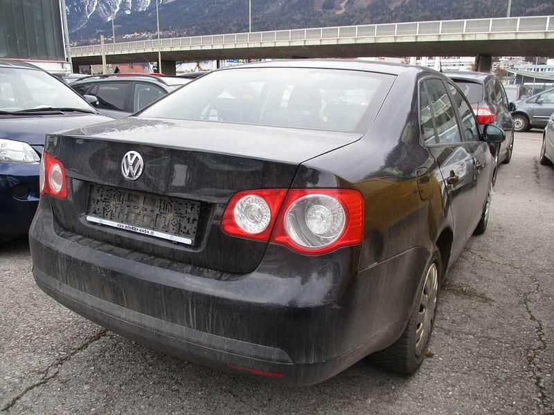 Gebraucht VW Jetta Trendline 102 PS (75 kW) 2007 Schwarz Limousine