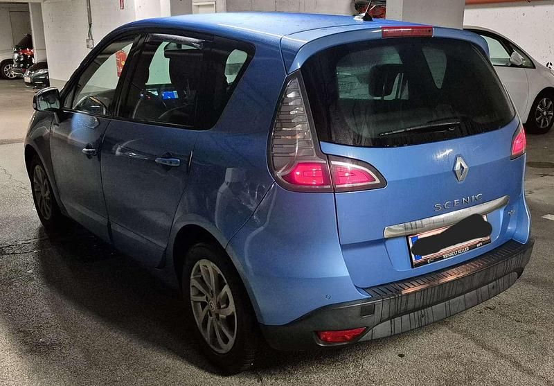 Gebraucht Renault Scénic III Dynamique 110 PS (80 kW) 2013 Blau Van / Kleinbus