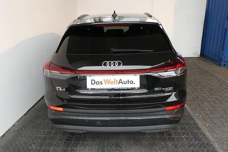 Gebraucht Audi Q5 Sportback S-Line 204 PS (150 kW) 2022 Dunkelblau  metallic SUV