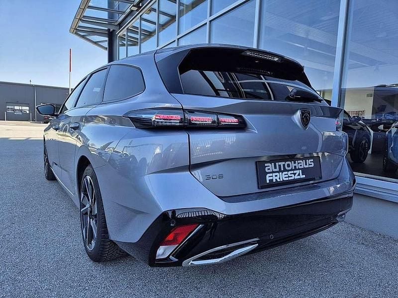 Gebraucht Peugeot 308 SW Allure 131 PS (96 kW) 2024 Grau Kombi