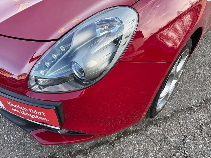 Gebraucht Alfa Romeo Giulietta Executive 170 PS (125 kW) 2017 Rot Kleinwagen