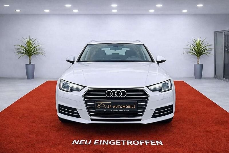 Gebraucht Audi A4 Sport 190 PS (139 kW) 2017 Weiß Limousine