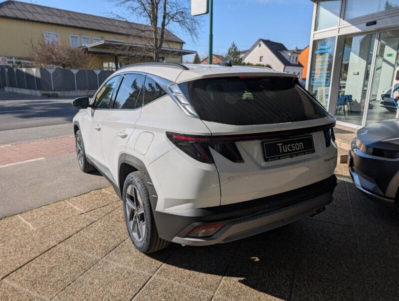 Gebraucht Hyundai Tucson GO! 159 PS (116 kW) 2023 Atlas white SUV