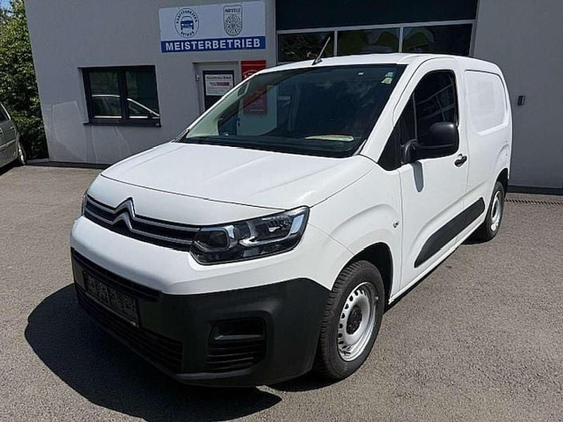 Weiß Gebraucht 2019 Citroën Berlingo Comfort Van / Kleinbus | € 7.450 (Superpreis) - Bild 1/4
