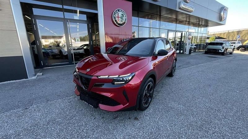 Rot Neu 2025 Alfa Romeo GT Junior Edizione Speciale SUV | € 31.490 (Fairer Preis) - Bild 1/4