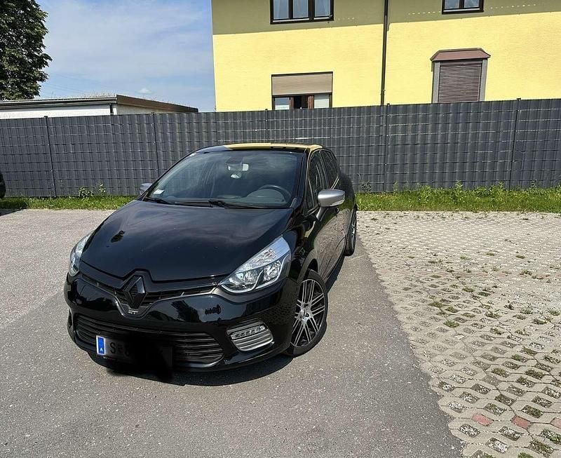 Gebraucht 2015 Renault Clio IV GT Limousine | € 10.900 (Fairer Preis) - Bild 1/4