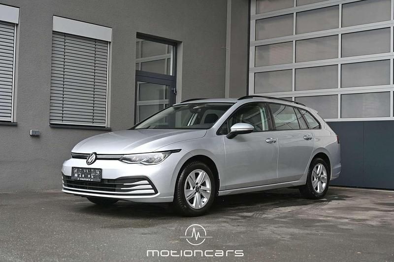 Gebraucht VW Golf VIII Life 116 PS (85 kW) 2022 Silber Kombi