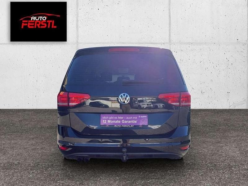 Gebraucht VW Touran Highline 150 PS (110 kW) 2017 Schwarz Van / Kleinbus