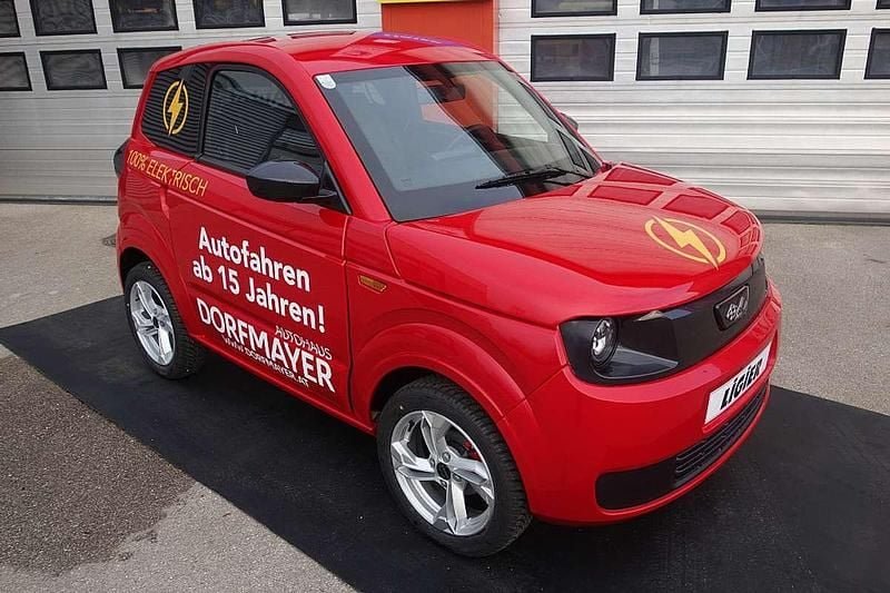 Gebraucht Ligier Myli 11 kW (16 PS) 2023 Rot Kleinwagen