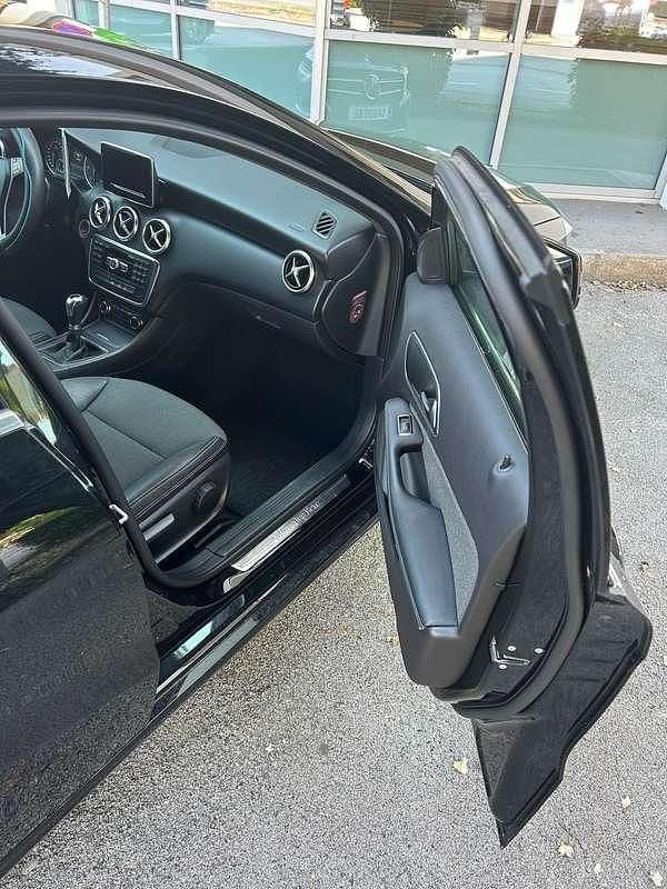 Gebraucht Mercedes 200 136 PS (100 kW) 2015 Schwarz Kombi