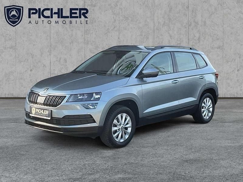 Dunkelgrau metallic Gebraucht 2020 Skoda Karoq Ambition SUV | € 24.700 (Guter Preis) - Bild 1/4