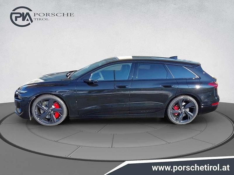Gebraucht Audi e-tron 138 kW (188 PS) 2025 Schwarz SUV