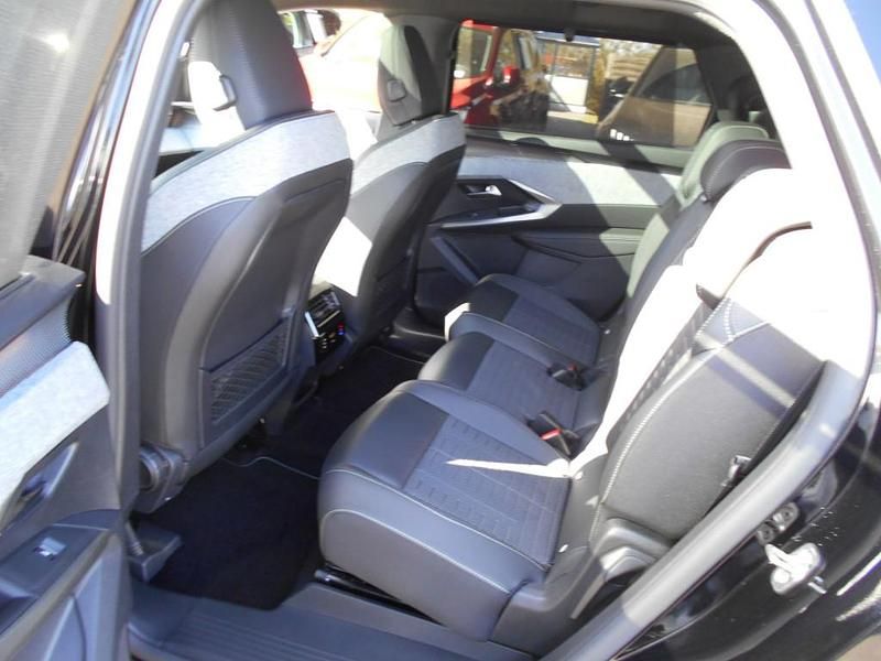 Neu Peugeot 5008 GT 136 PS (100 kW) 2025 SUV