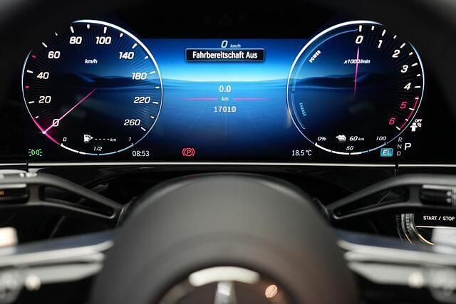 Gebraucht Mercedes E300 Edition 197 PS (144 kW) 2024 Grau Limousine