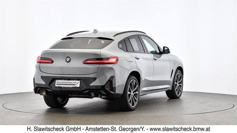 Gebraucht BMW X4 M Sport 190 PS (139 kW) 2024 Grau SUV