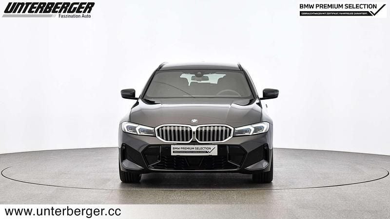 Gebraucht BMW 320 M Sport 190 PS (139 kW) 2024 Schwarz Kombi