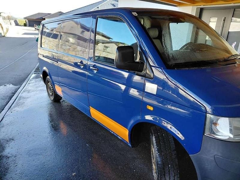 Gebraucht VW T5 102 PS (75 kW) 2006 Blau Van